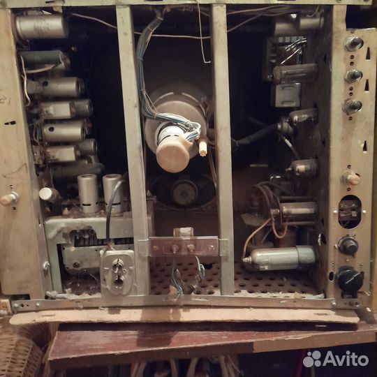 Телевизор рекорд 12