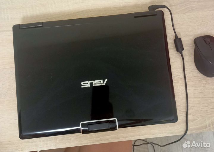 Ноутбук Asus