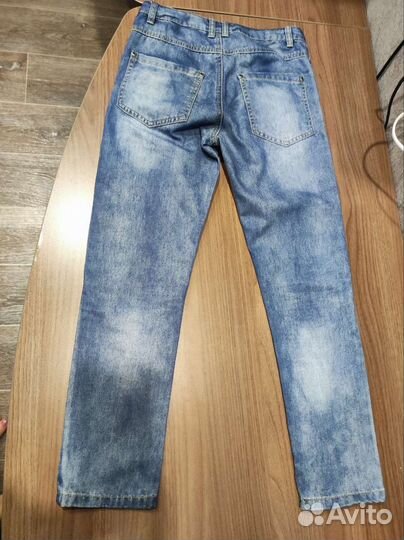 Джинсы