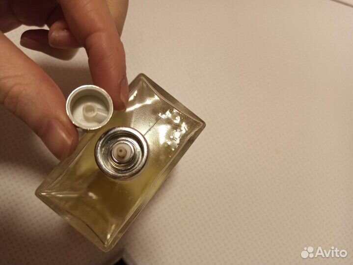 Мужская туалетная вода, парфюм