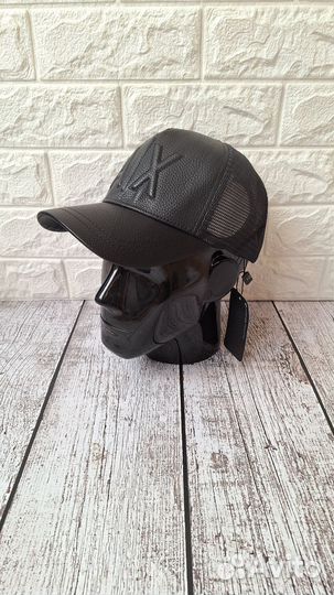 Кепка armani exchange