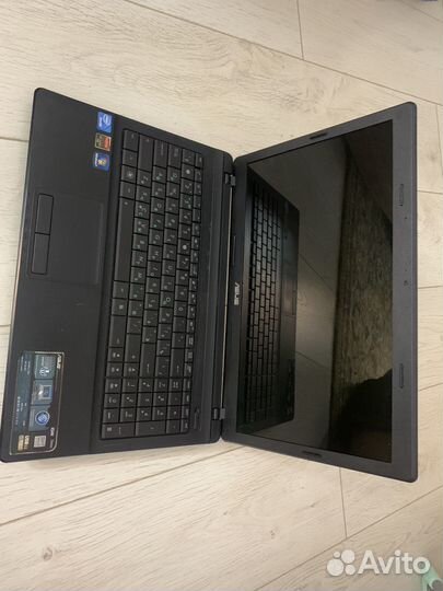 Asus без царапин и сколов