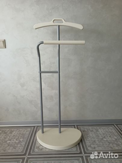 Вешалка костюмная напольная