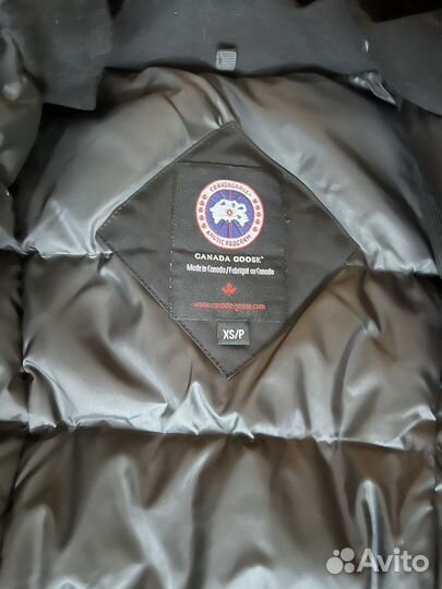 Парка-пуховик Canada Goose XS