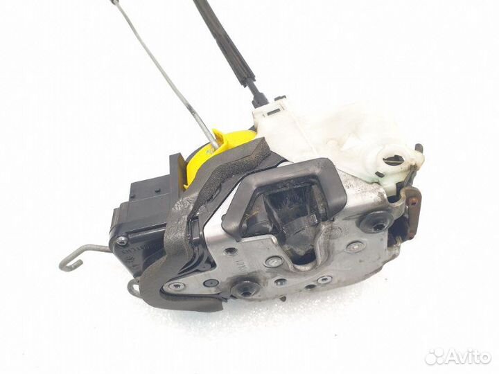 Замок двери передний левый Chevrolet Cruze 1.6