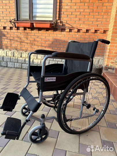 Коляска инвалидная
