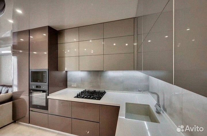 Кухня на заказ / Кухонный гарнитур