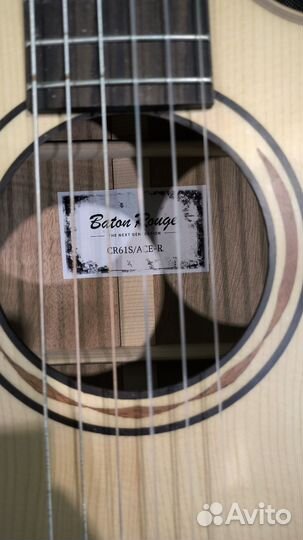 Классическая гитара с подключением Baton Rouge