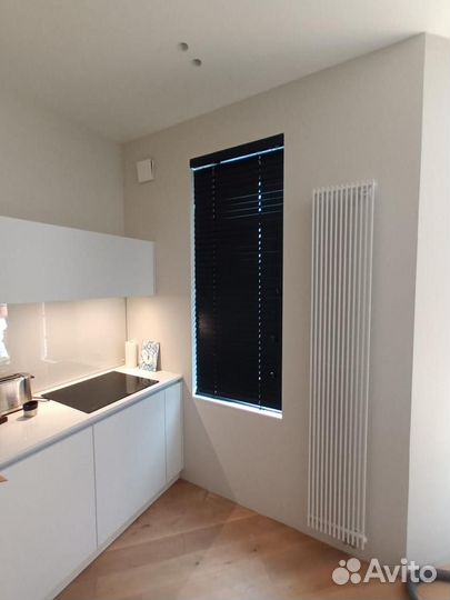 Горизонтальные деревянные жалюзи