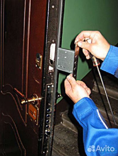 Замена замков. Ремонт замков. Установка замков