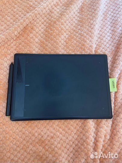 Графический планшет One by Wacom CTL-671