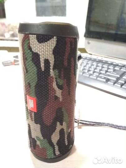 Колонка jbl flip 4