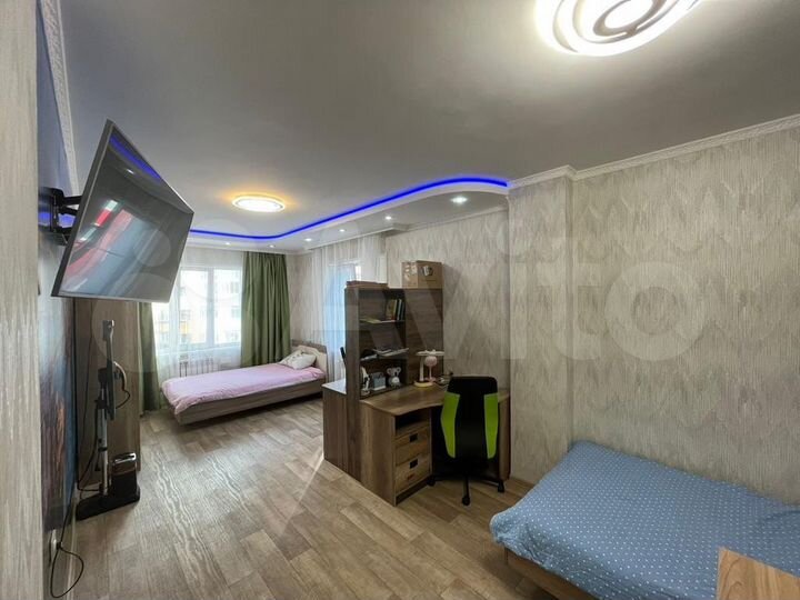 2-к. квартира, 76,2 м², 3/5 эт.