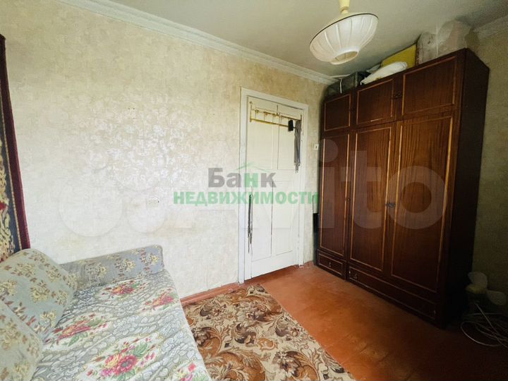 3-к. квартира, 43 м², 5/5 эт.