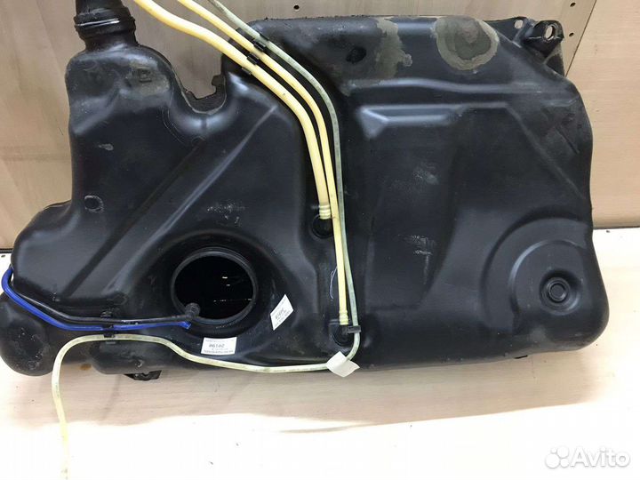 Бензобак Skoda Fabia 1