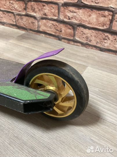 Трюковый самокат профессиональный
