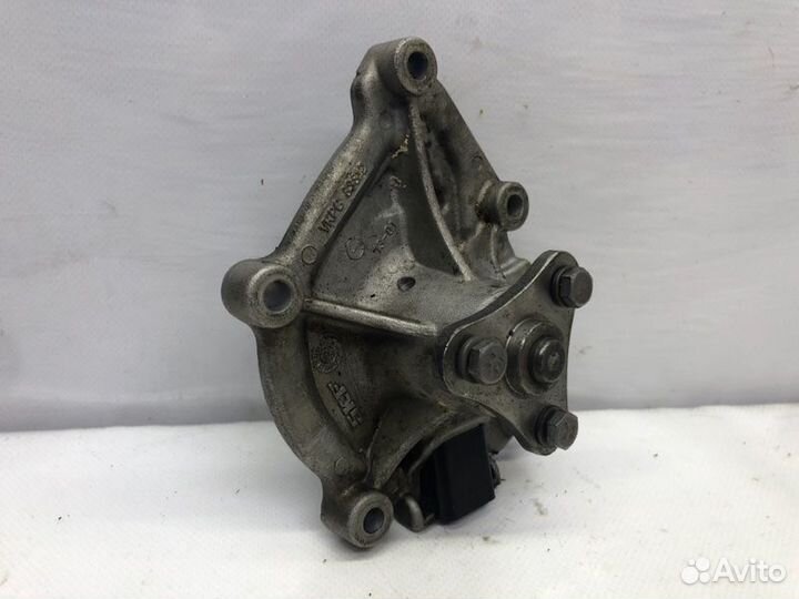 Помпа Bmw 3-Series F30 1.6 2014