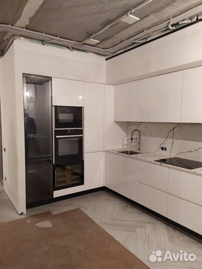 Мебель на заказ / Кухонный грнитур