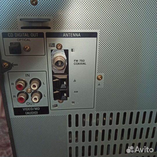 Музыкальный центр sony RX70