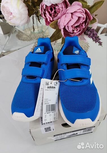 Новые лёгкие Дышащие кроссовки adidas 33,5