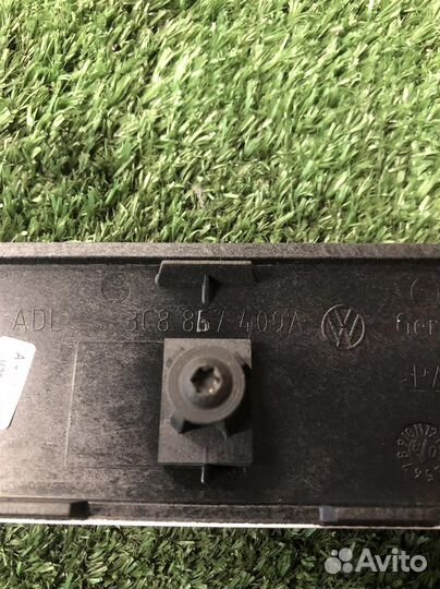 Накладка декоративная VW Passat CC 2008-2017