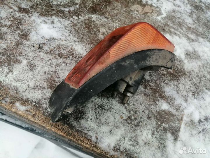 Поворотник Газ 24 Волга