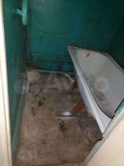 4-к. квартира, 70 м², 1/2 эт.