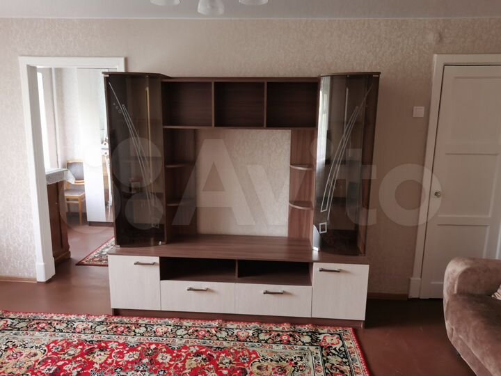 2-к. квартира, 40 м², 3/5 эт.