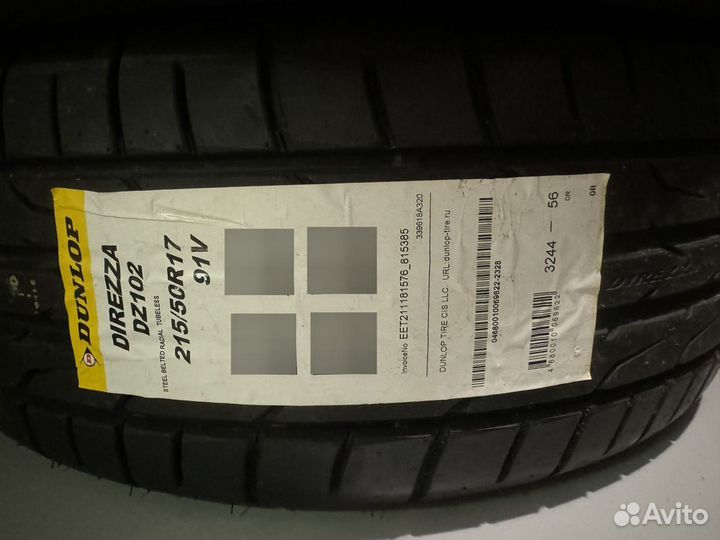 Dunlop Direzza DZ102 215/50 R17 91V