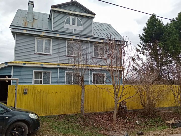 Дом 250 м² на участке 25 сот.