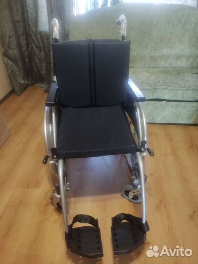 Инвалидная коляска KY-900LB