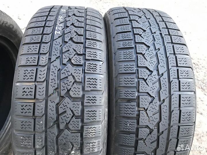 Kumho I'Zen RV Asymmetric 225/60 R18