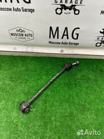 Стойка стабилизатора передняя правая Mercedes-Benz