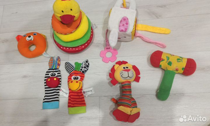 Игрушки для малыша