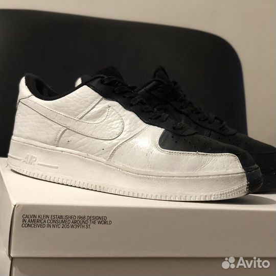 Nike air force hotsell 1 split black white