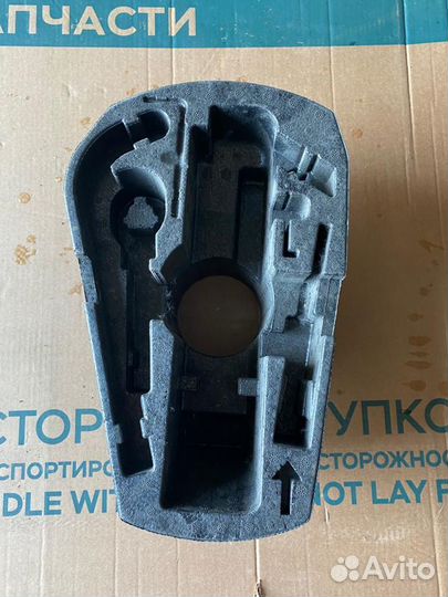 Ящик для инструментов Skoda Rapid 6RU012115B