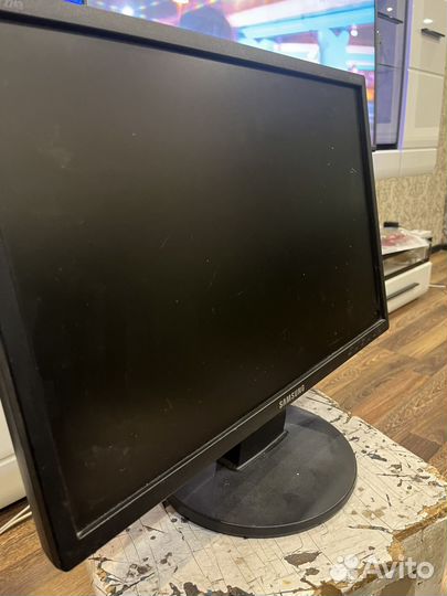 Монитор для компьютера