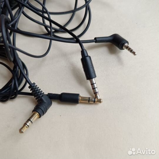 Наушники проводные