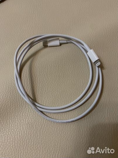 Провод для зарядки iPhone USB-C lightning