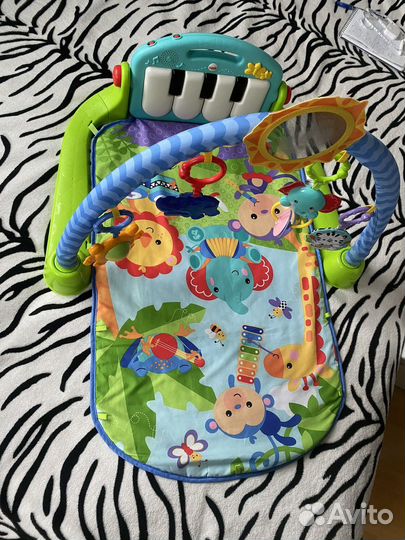 Развивающий коврик с пианино Fisher price