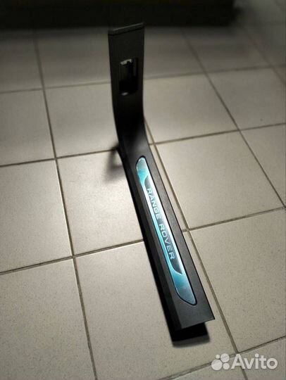 Накладка порога Рэнж Ровер Evoque L551