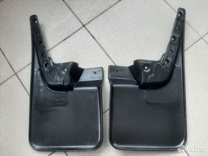 Брызговики передних колес mitsubishi pajero sport