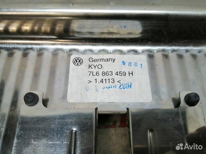 Накладка на заднюю панель VW Touareg 2002-2010