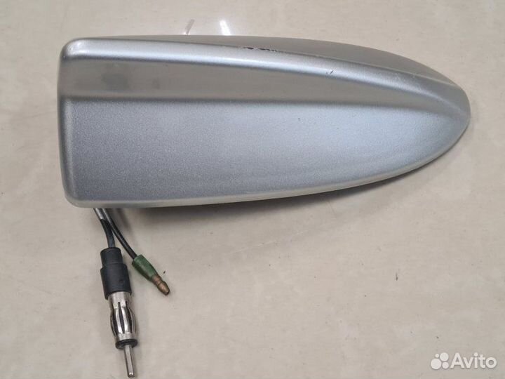 Антенна плавник на крышу Lifan X60 внедорожник