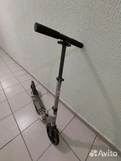 Самокат взрослый XQ Max G4 2000 бу