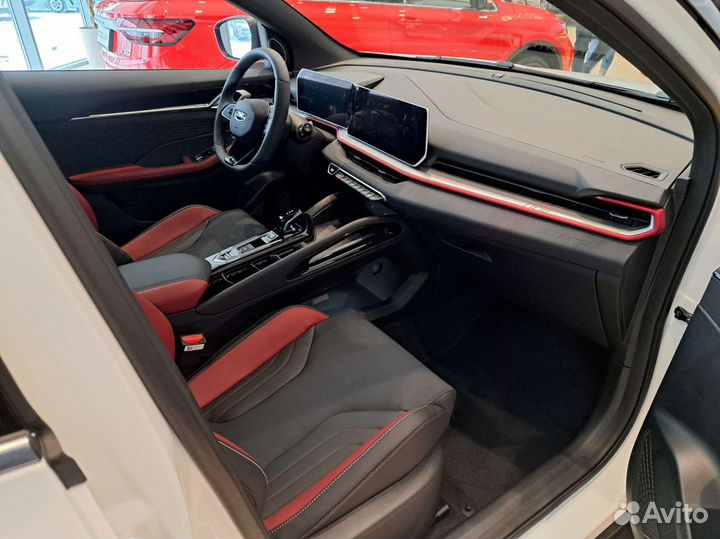 Geely Coolray 1.5 AMT, 2024