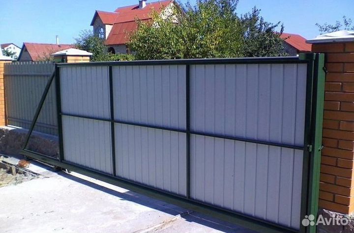 Откатные ворота с калиткой