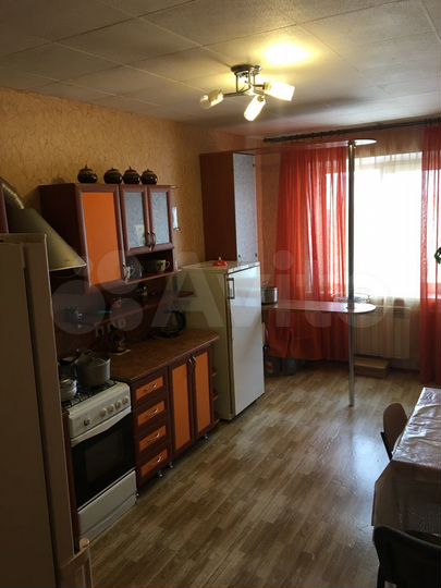 Комната 15 м² в 3-к., 10/10 эт.