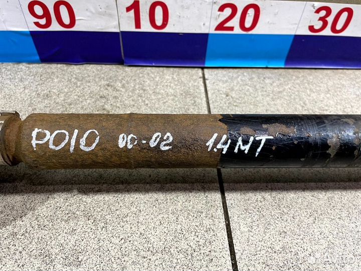 Полуось передняя правая VW Polo III