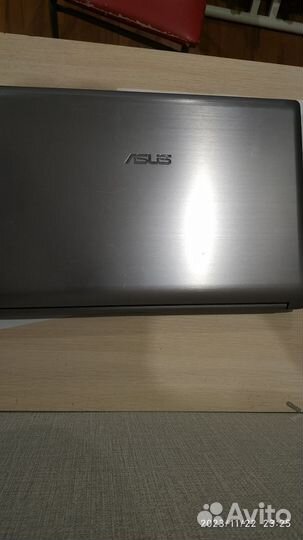 Ноутбук Samsung